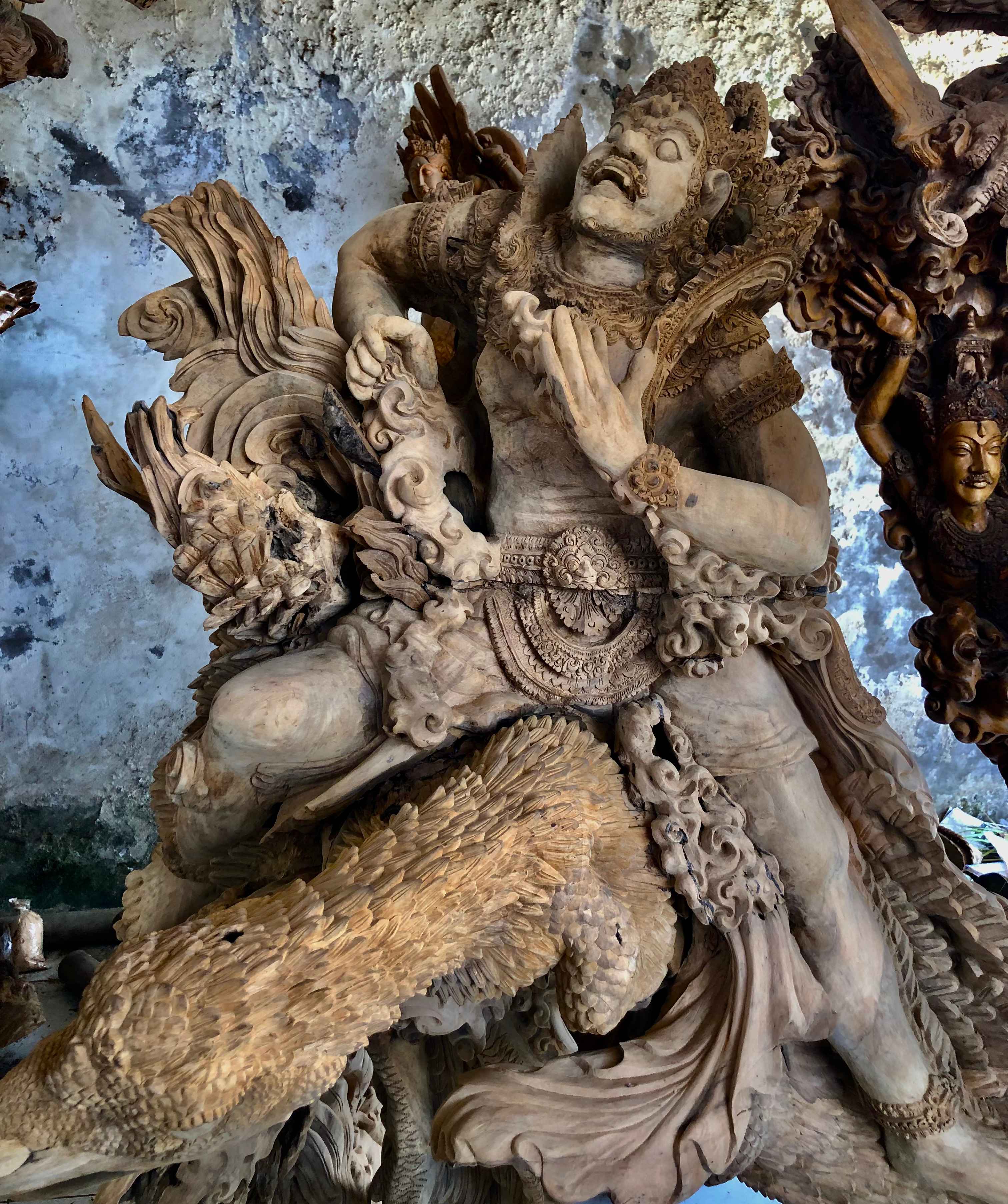 Rama Sinta Statue
